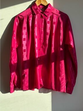 Vintage Women's Satin Button-Front Blouse - Fuchsia Pink